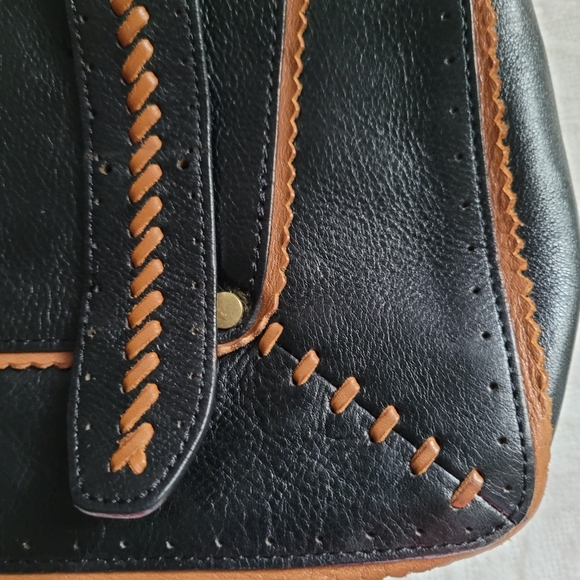 Antonio Melani leather shoulder bag - Picture 6 of 12